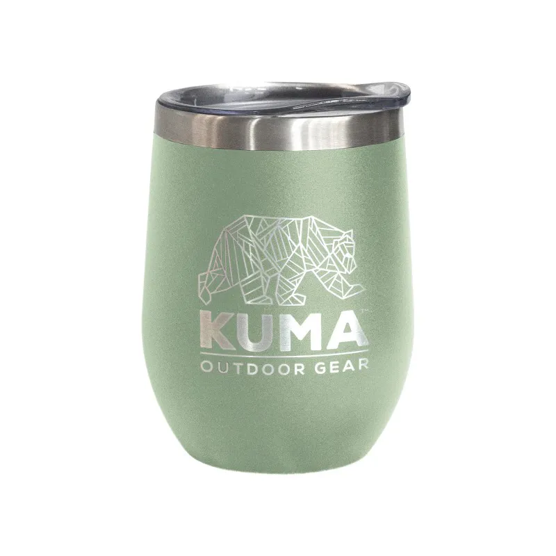 Prijenosna čaša KUMA Wine Tumbler od dvostruko stijenkog nehrđajućeg čelika idealna je za uživanje u omiljenim pićima na putu. Vakuumski zatvorena, praškasto lakirana i otporna na prolijevanje. Volumen 355 ml.